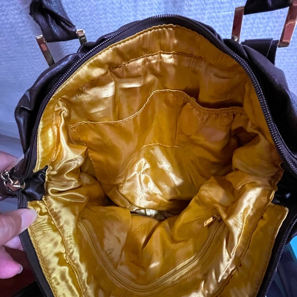 JM Collection Handbag - Picture 15 of 16